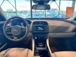 Harmaa Sedan, Jaguar XE – MMT-549, kuva 11