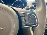 Harmaa Sedan, Jaguar XE – MMT-549, kuva 14