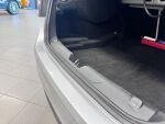 Harmaa Sedan, Jaguar XE – MMT-549, kuva 20