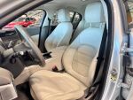 Harmaa Sedan, Jaguar XE – MMT-549, kuva 5