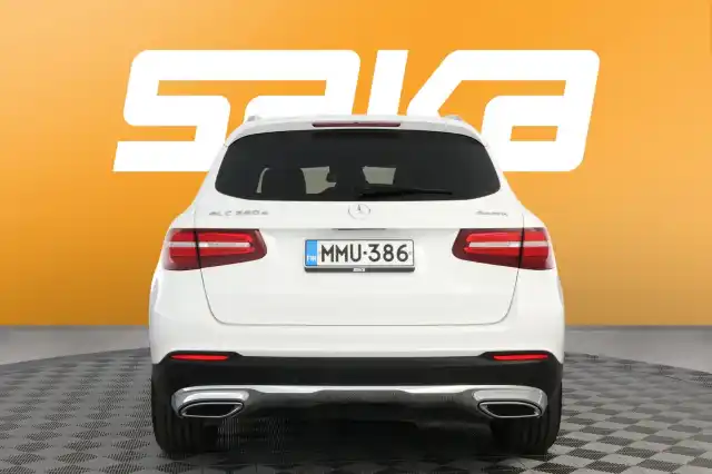 Valkoinen Maastoauto, Mercedes-Benz GLC – MMU-386