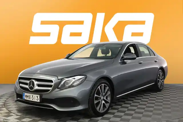 Harmaa Sedan, Mercedes-Benz E – MMX-313