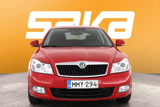 Punainen Viistoperä, Skoda Octavia – MMY-294