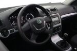 Punainen Viistoperä, Skoda Octavia – MMY-294, kuva 27