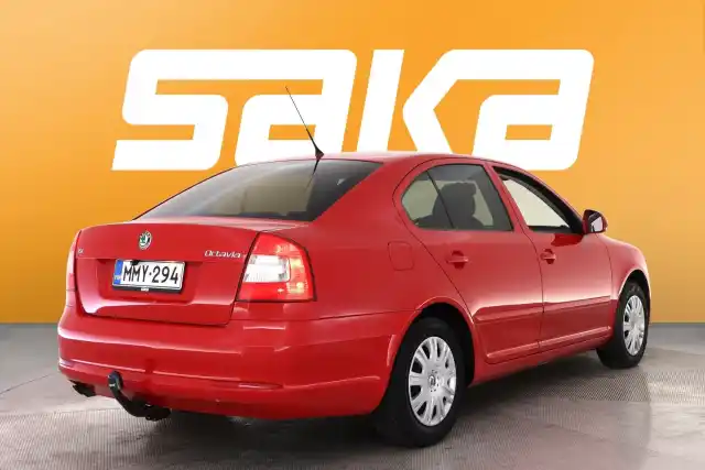 Punainen Viistoperä, Skoda Octavia – MMY-294