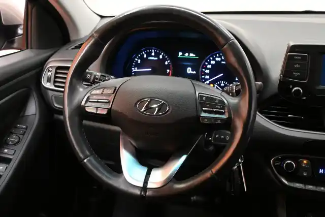 Beige Viistoperä, Hyundai I30 – MNA-575