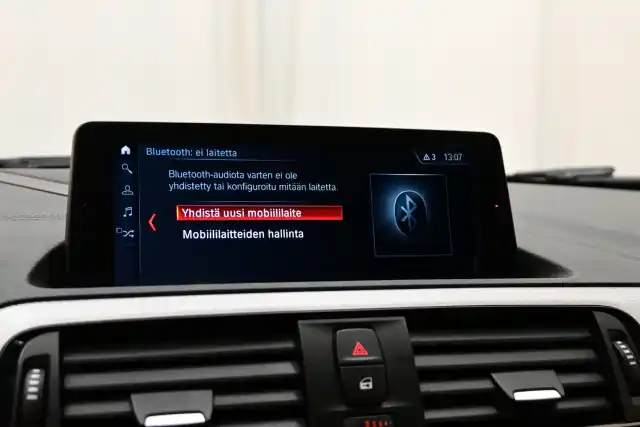 Harmaa Viistoperä, BMW M140i – MNB-468