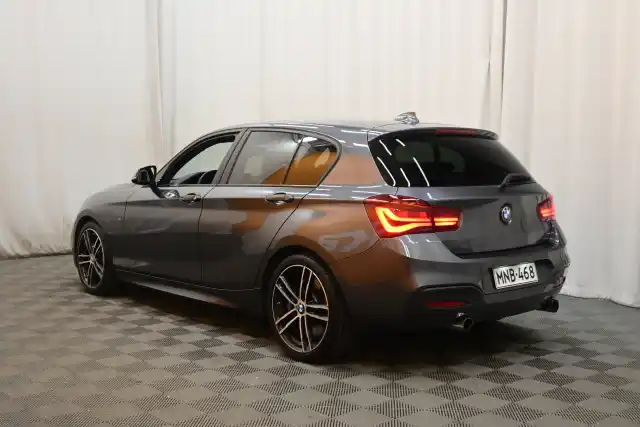 Harmaa Viistoperä, BMW M140i – MNB-468