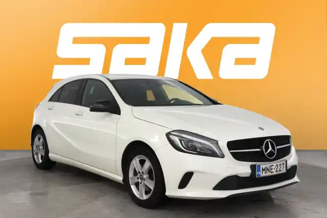 Valkoinen Viistoperä, Mercedes-Benz A – MNE-227