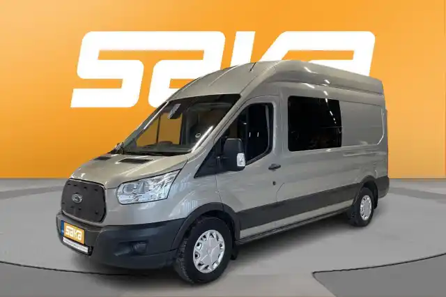 Harmaa Henkilöauto, Ford Transit – MNE-592