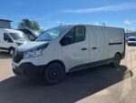 Valkoinen Pakettiauto, Renault Trafic – MNH-713, kuva 2