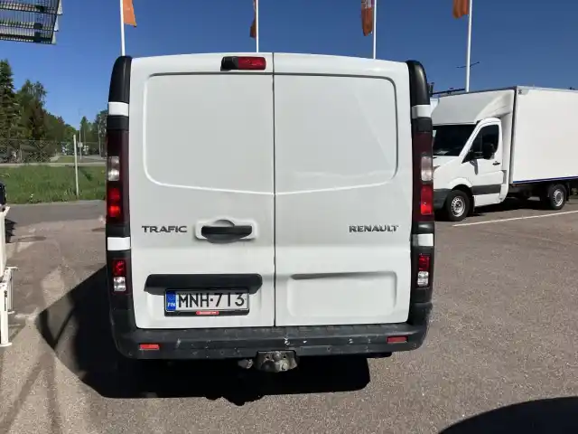 Valkoinen Pakettiauto, Renault Trafic – MNH-713