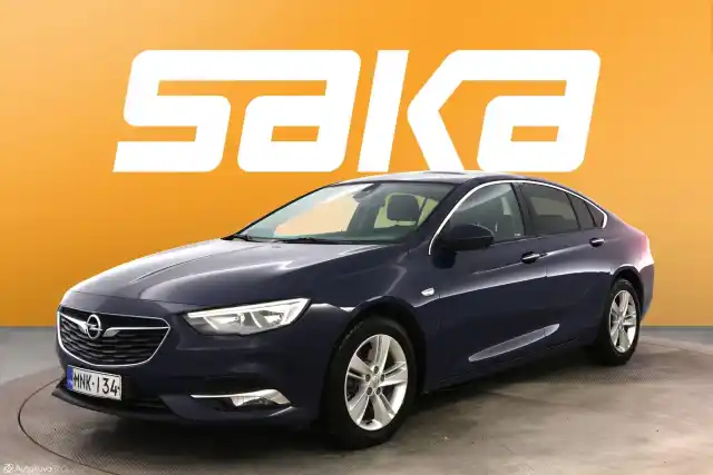 Sininen Sedan, Opel Insignia – MNK-134