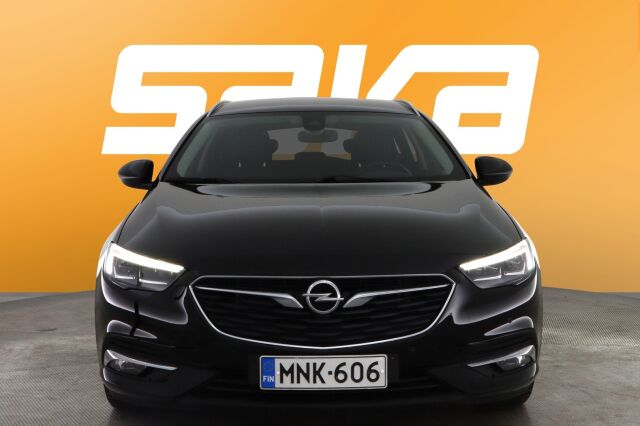 Musta Farmari, Opel Insignia – MNK-606