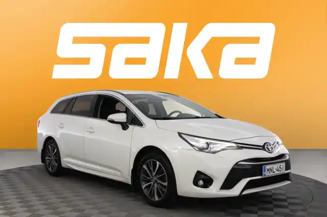 Valkoinen Farmari, Toyota Avensis – MNL-451