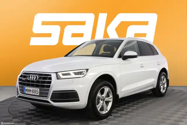Valkoinen Maastoauto, Audi Q5 – MNM-885