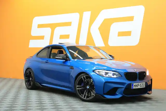 Sininen Coupe, BMW M2 – MNP-532