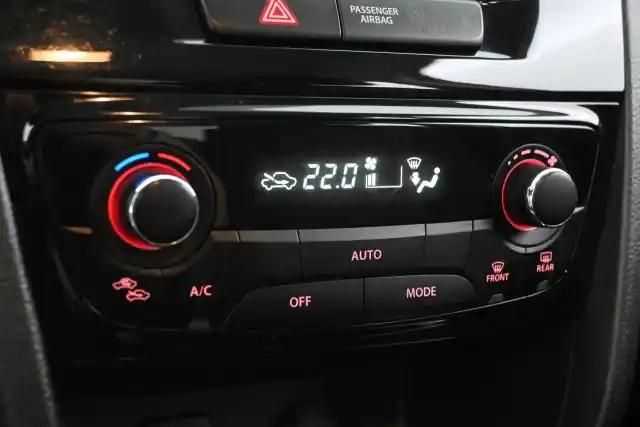Valkoinen Maastoauto, Suzuki Vitara – MNR-208