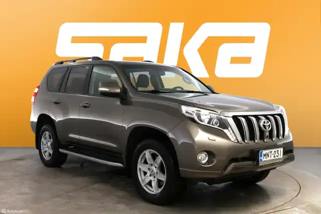 Ruskea (beige) Maastoauto, Toyota Land Cruiser – MNT-231