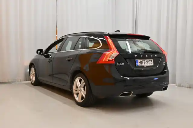 Musta Farmari, Volvo V60 – MNT-253