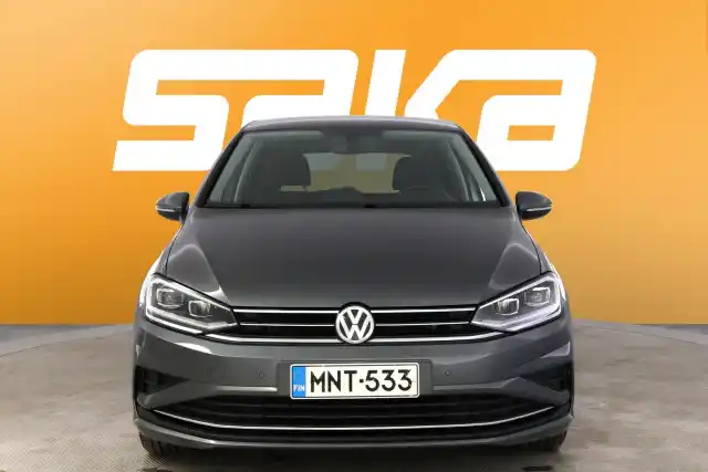 Harmaa Tila-auto, Volkswagen Golf Sportsvan – MNT-533