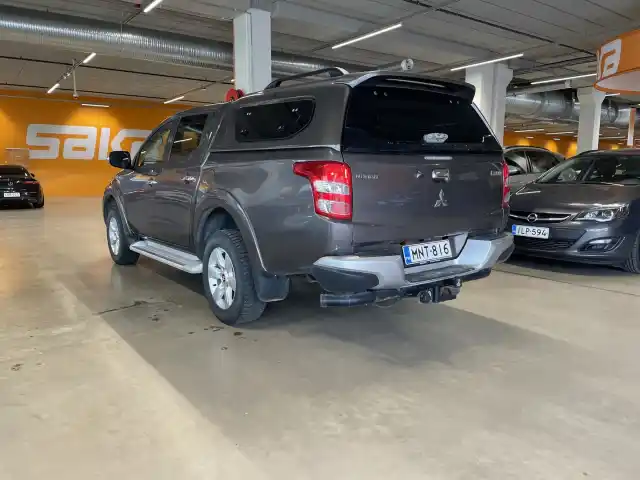 Ruskea (beige) Avolava, Mitsubishi L200 – MNT-816
