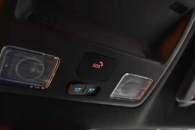 Sininen Farmari, Ford Focus – MNT-985