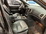 Musta Maastoauto, Jeep Grand Cherokee – MNV-561, kuva 4