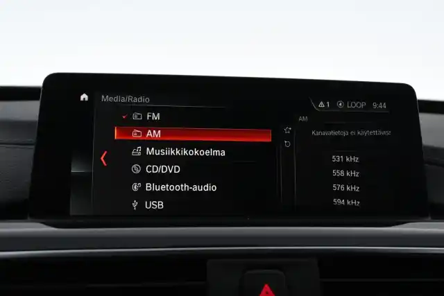 Valkoinen Sedan, BMW 320 Gran Turismo – MNX-500