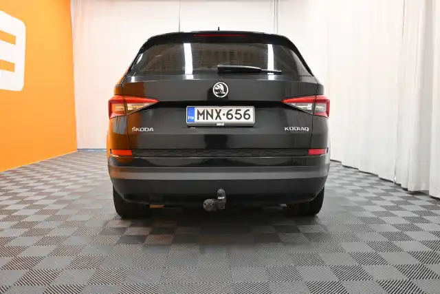 Musta Maastoauto, Skoda Kodiaq – MNX-656