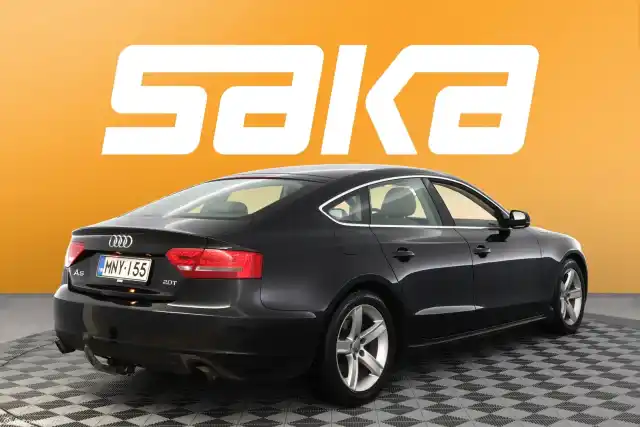 Musta Viistoperä, Audi A5 – MNY-155