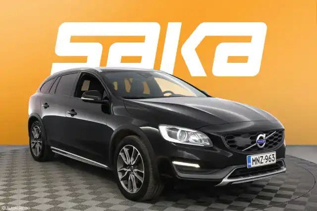 Musta Farmari, Volvo V60 Cross Country – MNZ-963