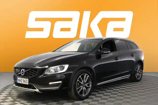 Musta Farmari, Volvo V60 Cross Country – MNZ-963