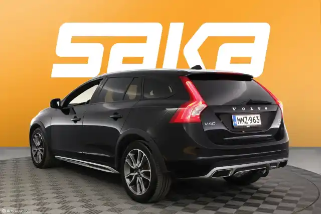 Musta Farmari, Volvo V60 Cross Country – MNZ-963