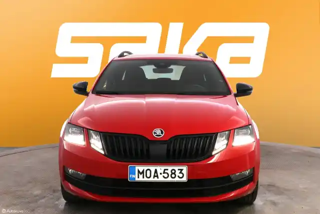 Punainen Farmari, SKODA OCTAVIA – MOA-583