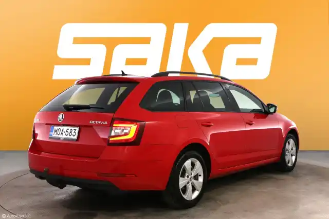 Punainen Farmari, SKODA OCTAVIA – MOA-583