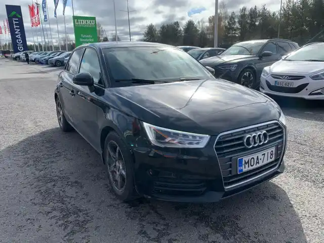 Musta Viistoperä, Audi A1 – MOA-718