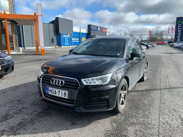 Musta Viistoperä, Audi A1 – MOA-718