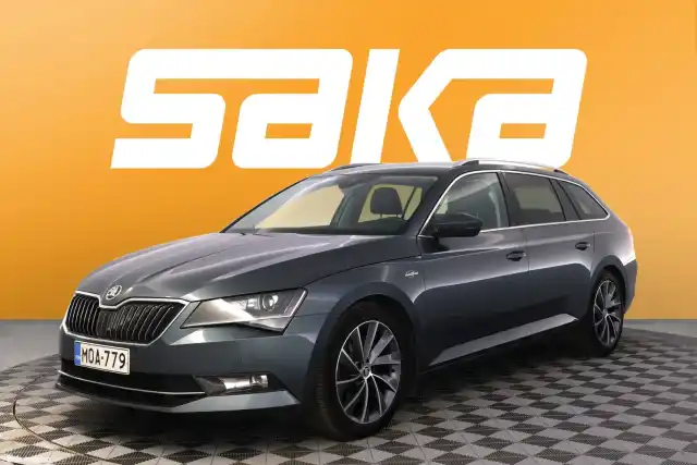 Harmaa Farmari, Skoda Superb – MOA-779