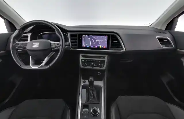 Sininen Maastoauto, Seat Ateca – MOK-887