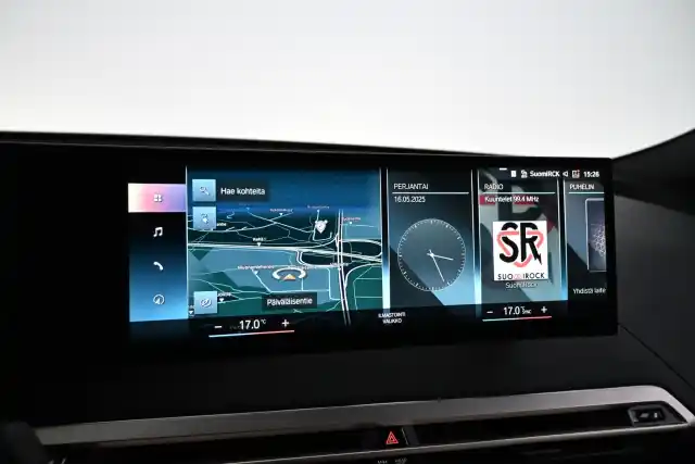 Harmaa Maastoauto, BMW iX – MOM-472