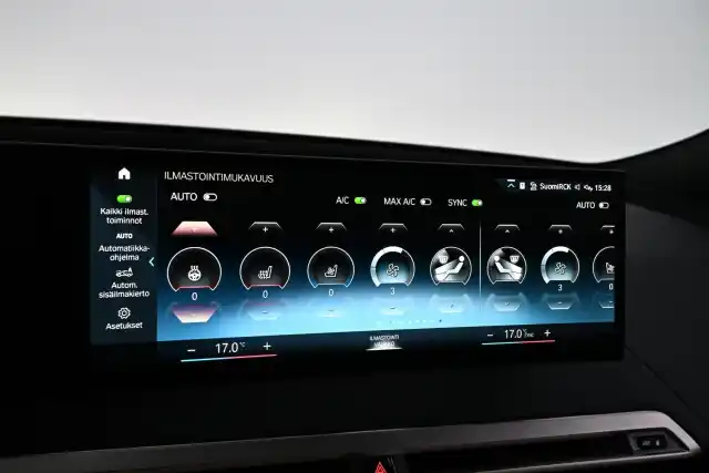 Harmaa Maastoauto, BMW iX – MOM-472