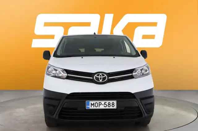 Valkoinen Tila-auto, Toyota Proace Verso – MOP-588