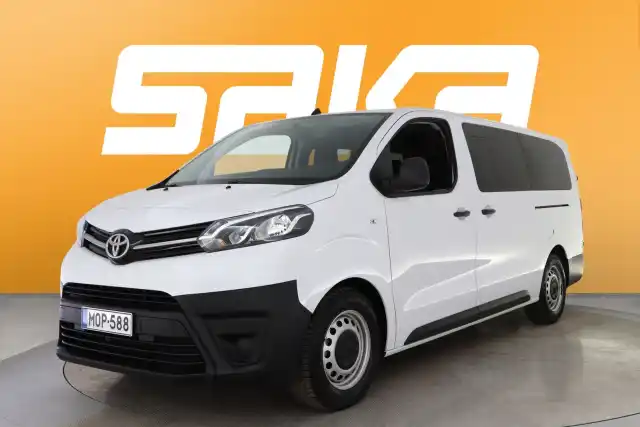 Valkoinen Tila-auto, Toyota Proace Verso – MOP-588