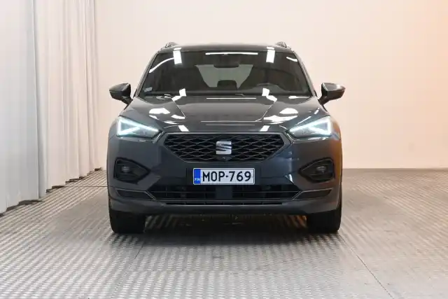 Harmaa Maastoauto, Seat Tarraco – MOP-769