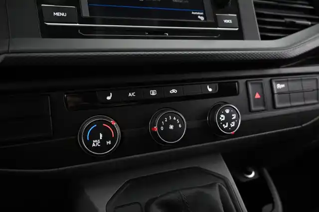Harmaa Pakettiauto, Volkswagen Transporter – MOR-470