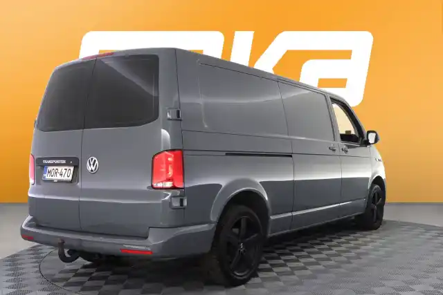Harmaa Pakettiauto, Volkswagen Transporter – MOR-470