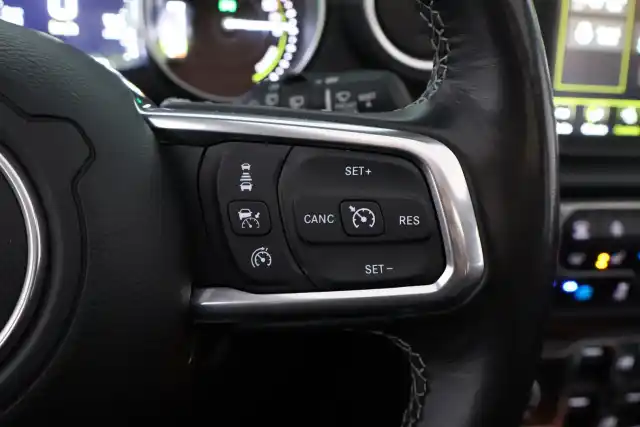 Sininen Maastoauto, Jeep Wrangler – MOS-436