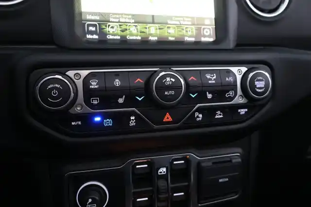 Sininen Maastoauto, Jeep Wrangler – MOS-436