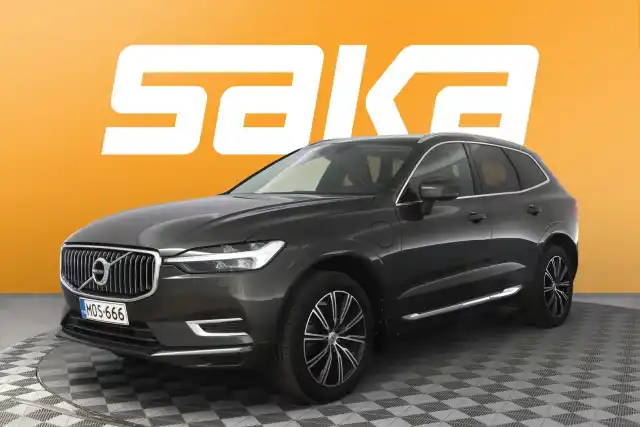Harmaa Maastoauto, Volvo XC60 – MOS-666
